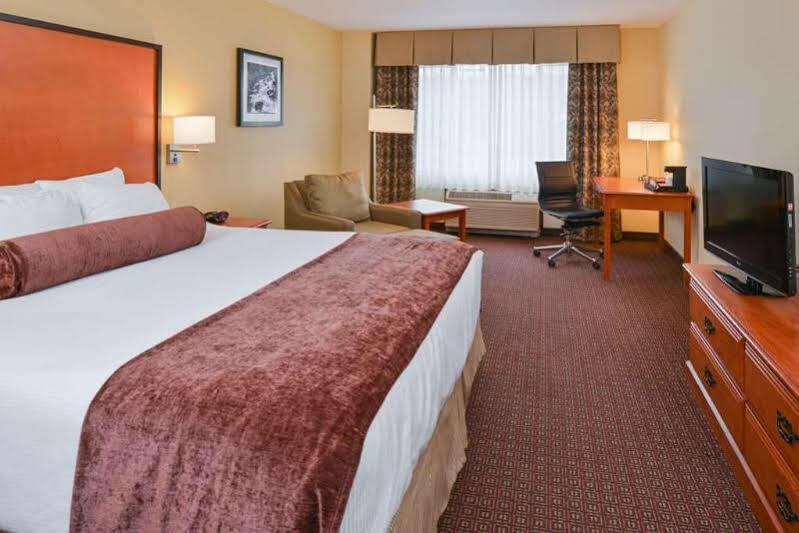Best Western Cascade Inn & Suites Troutdale Exterior foto